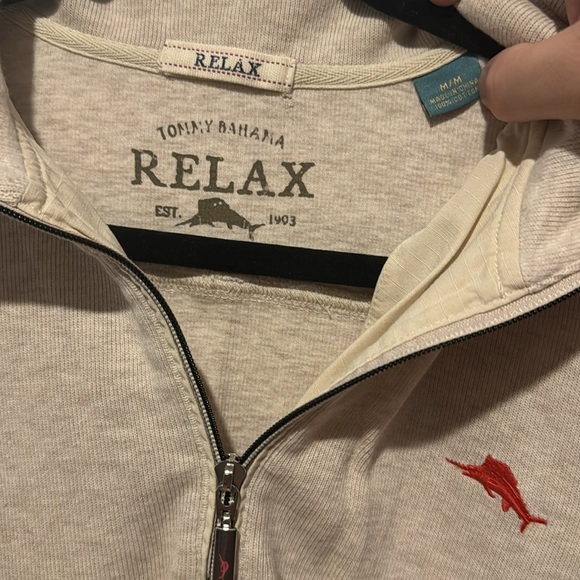 Tommy Bahama pullover. Lightly worn. Very good condition - Picture 2 of 3